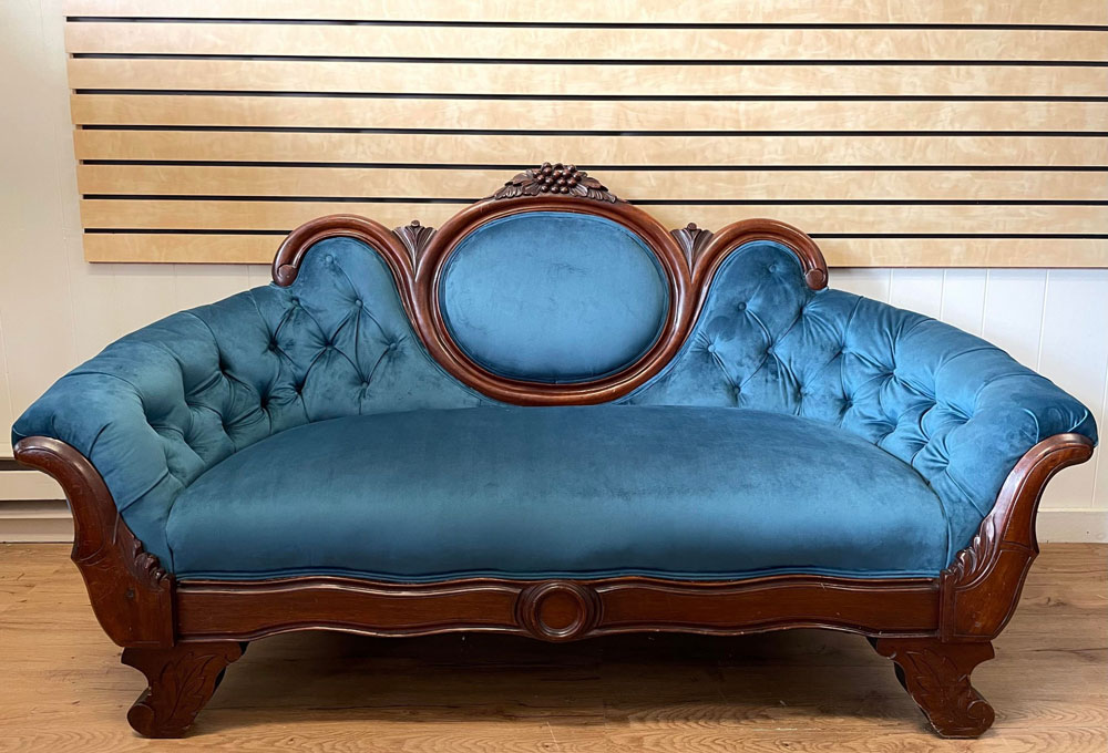 boston-upholstery-shop-deep-buttoning